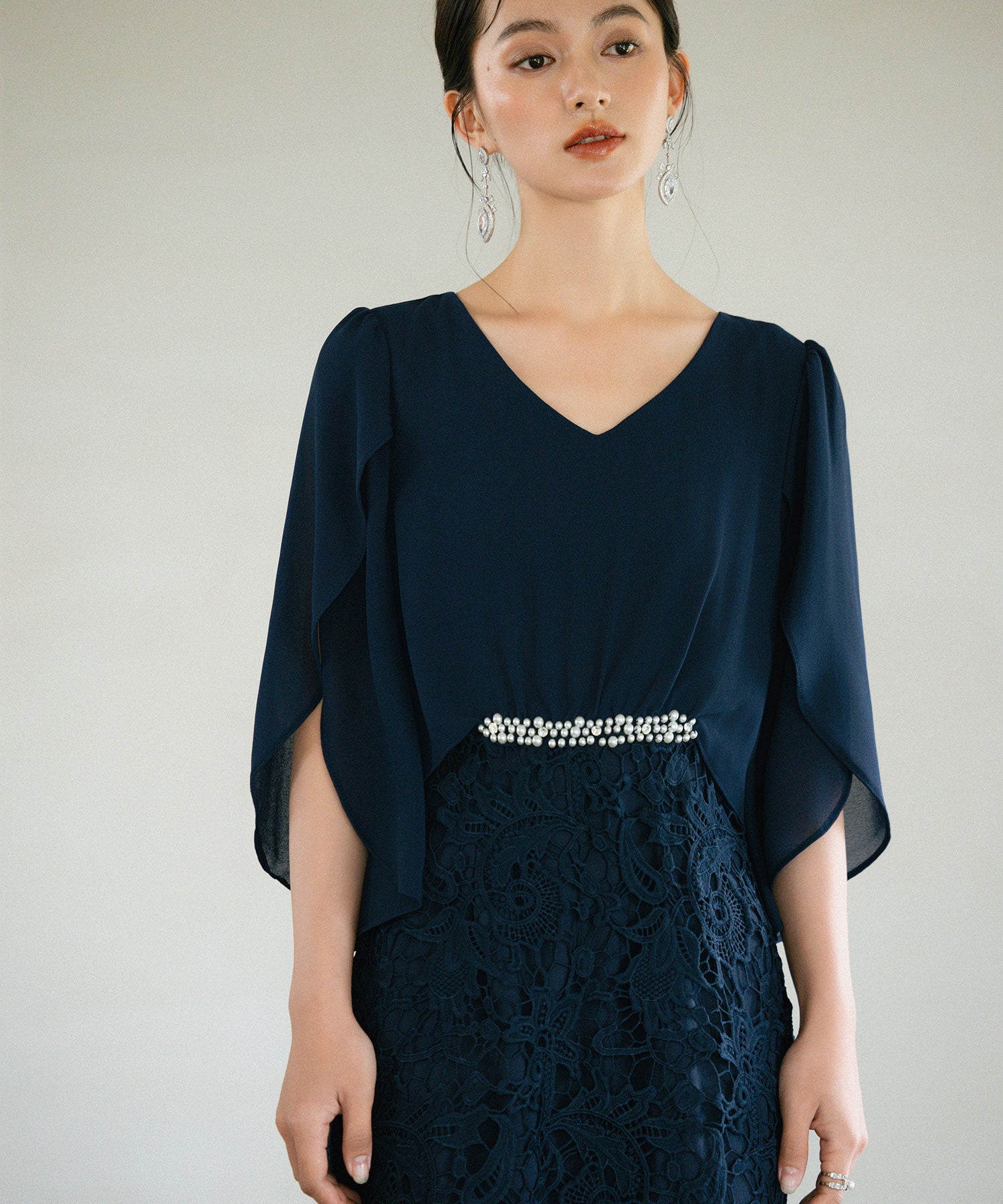 結婚式 ワンピース パーティー ドレス お呼ばれ 二次会 袖あり cy88262 ネイビー – [公式]DRESS+ | ドレスプラス